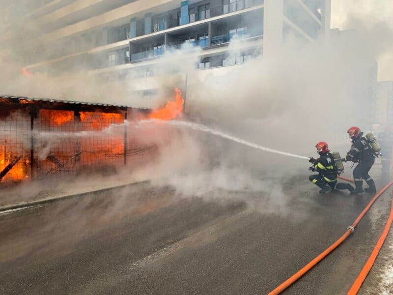 incendiu santier brasov1