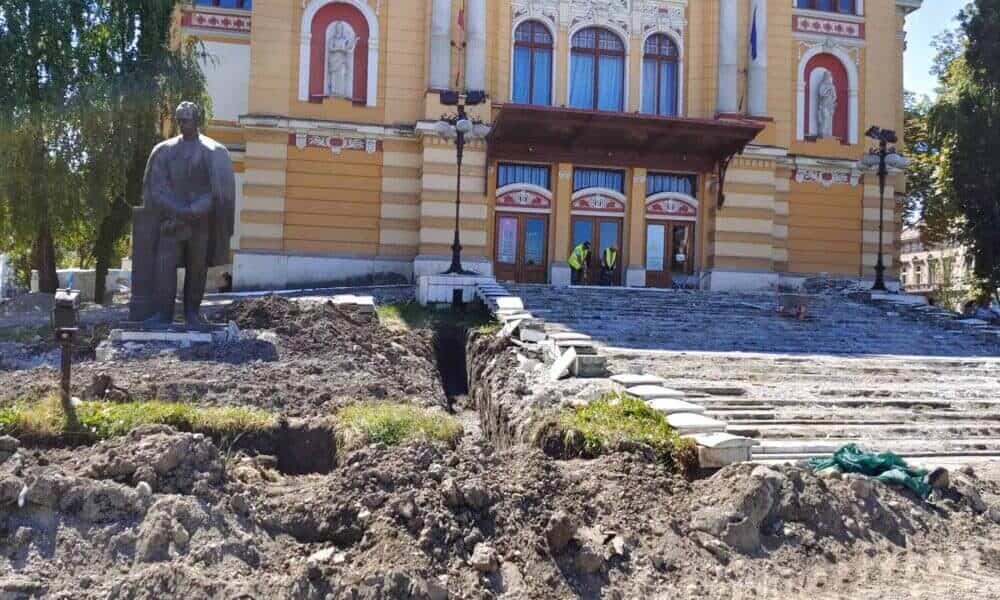 1663838969 teatru 5.jpg