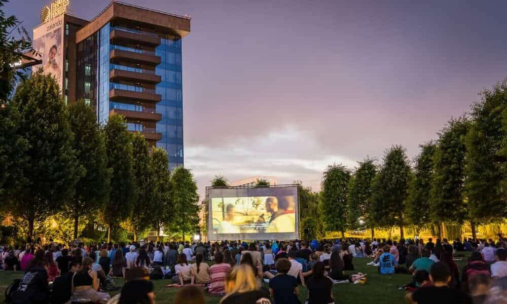 movie nights iulius parc.jpg