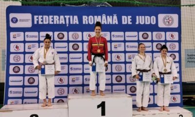 judo podium 1000x600.jpg